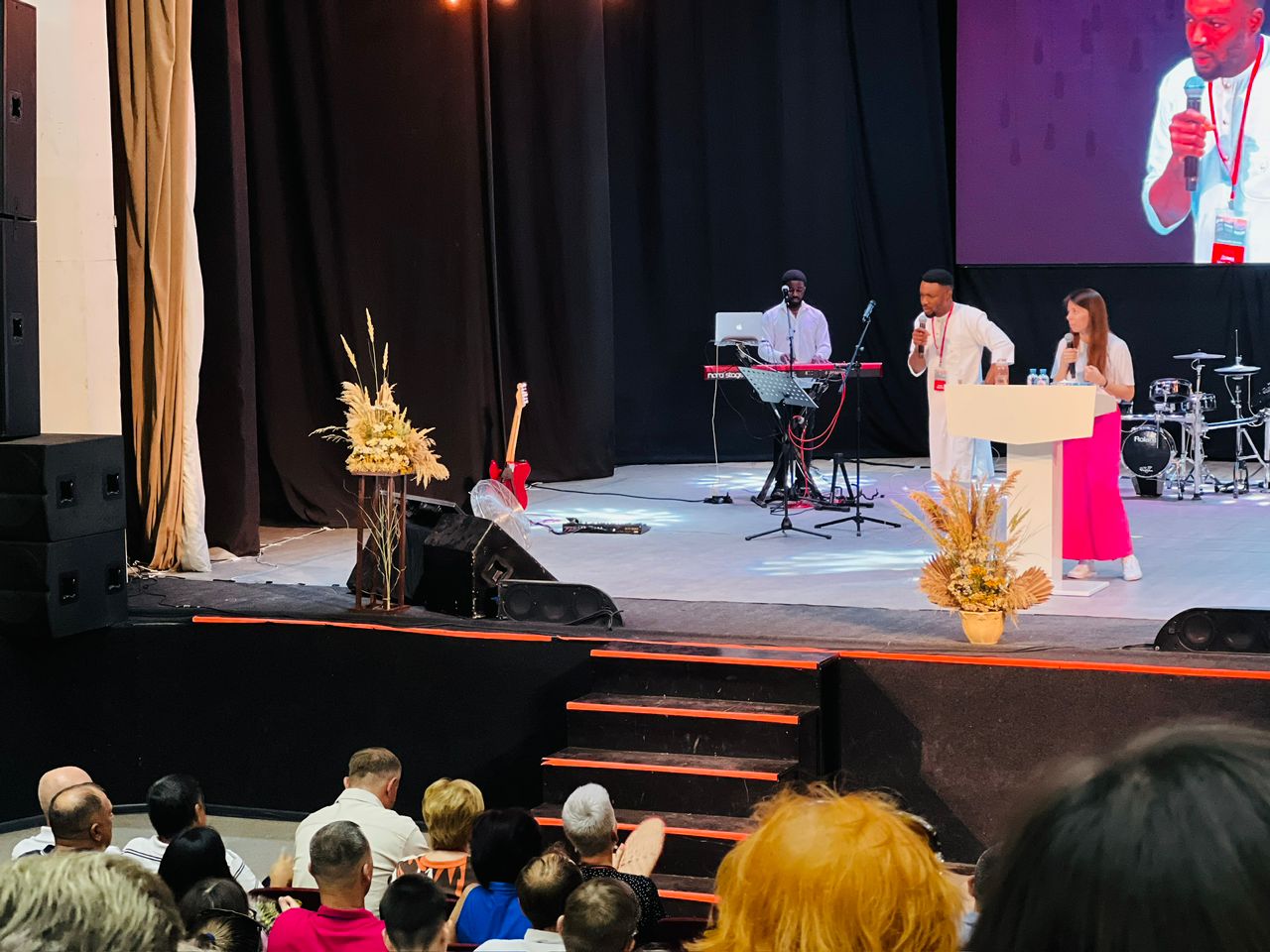 Russia worship meeting 1